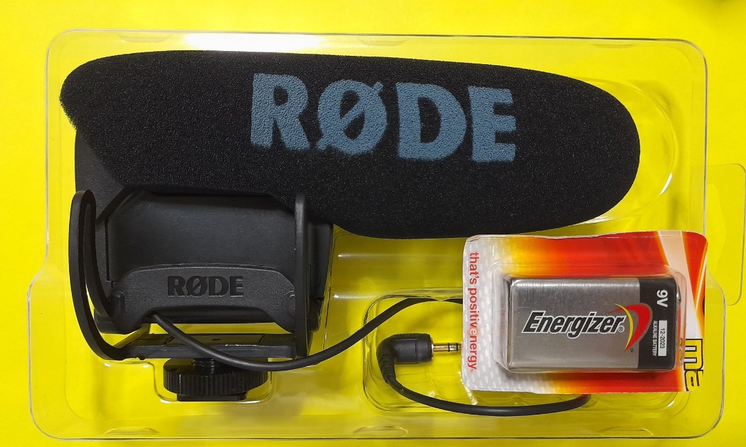 VideoMic Pro RODE Oncamera Shotgun Microphone + 9V Alkaline