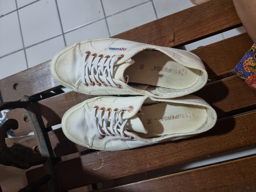 Size store 6 superga
