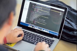 （分類：）位於 。 由 one.computer.work 提交（商品編號 1167677708，圖片 1）。簡介： 。