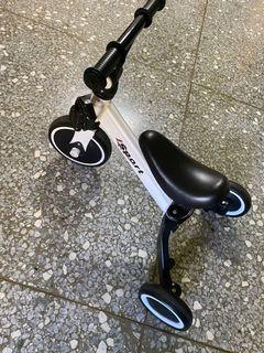 滑步車