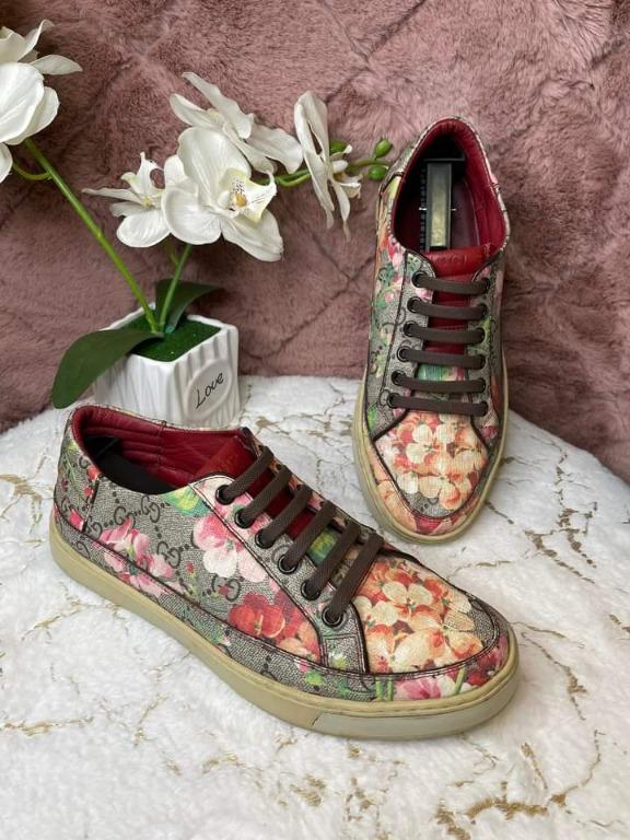 GUCCI BLOOM LOW CUT SNEAKER SIZE 39 Luxury Sneakers