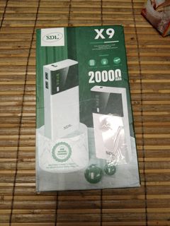 由 a0909403303 (刊登 ID 1167760789，圖片 1) 提交，位於 的 (類別：)，說明：。
