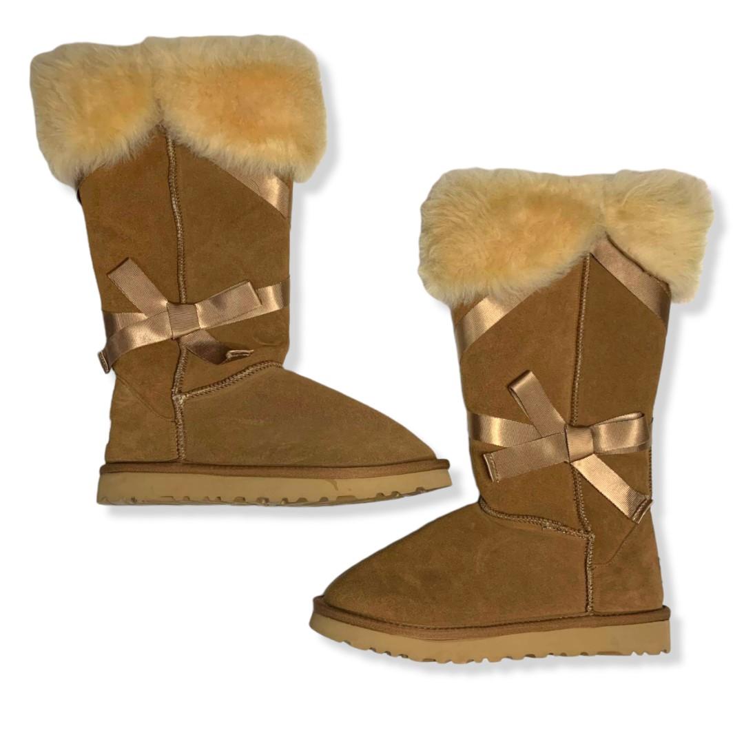 Auth UGG Winter Boots Y2k Coquette, Women's Fashion, Footwear, Boots on  Carousell