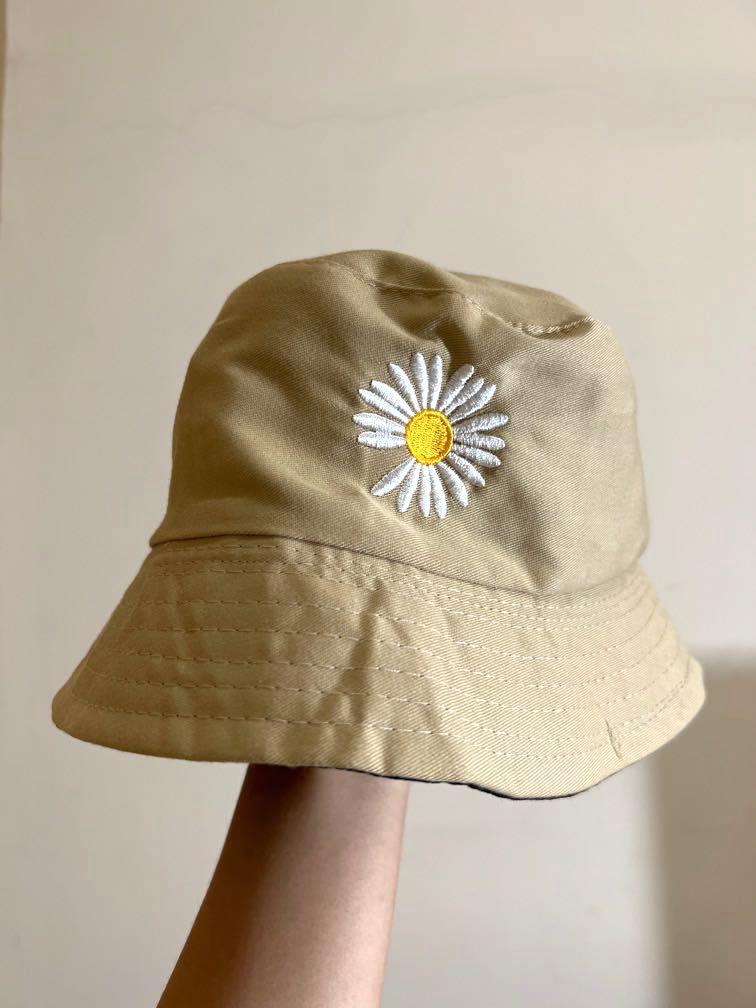 Bucket Hat Reversible Daisy, Fesyen 