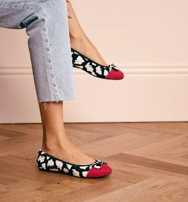 Cocorose The Royal Ballet Alice flats Women s Fashion Footwear Flats on Carousell