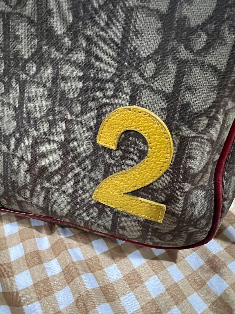 Dior rasta crossbody (Category: Luxury Bags & Wallets) located in Mangaldan. Submitted by sheenaluxarchive (Listing ID 1167760335, Image 2). Description: Self authentication No markings on zipper Rank A to ab No code.