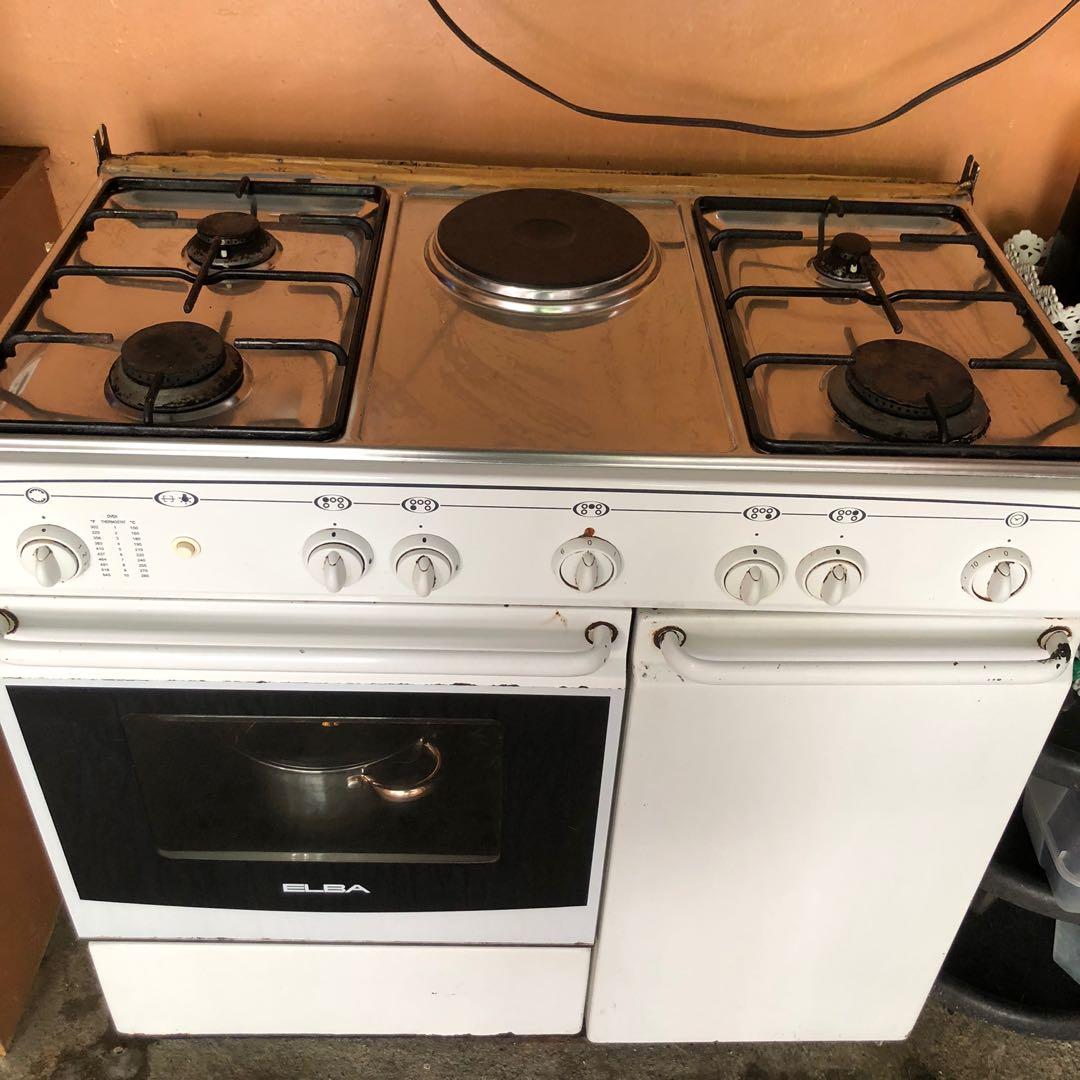 Elba Gas Range w/ Built in Oven, TV & Home Appliances, Kitchen
