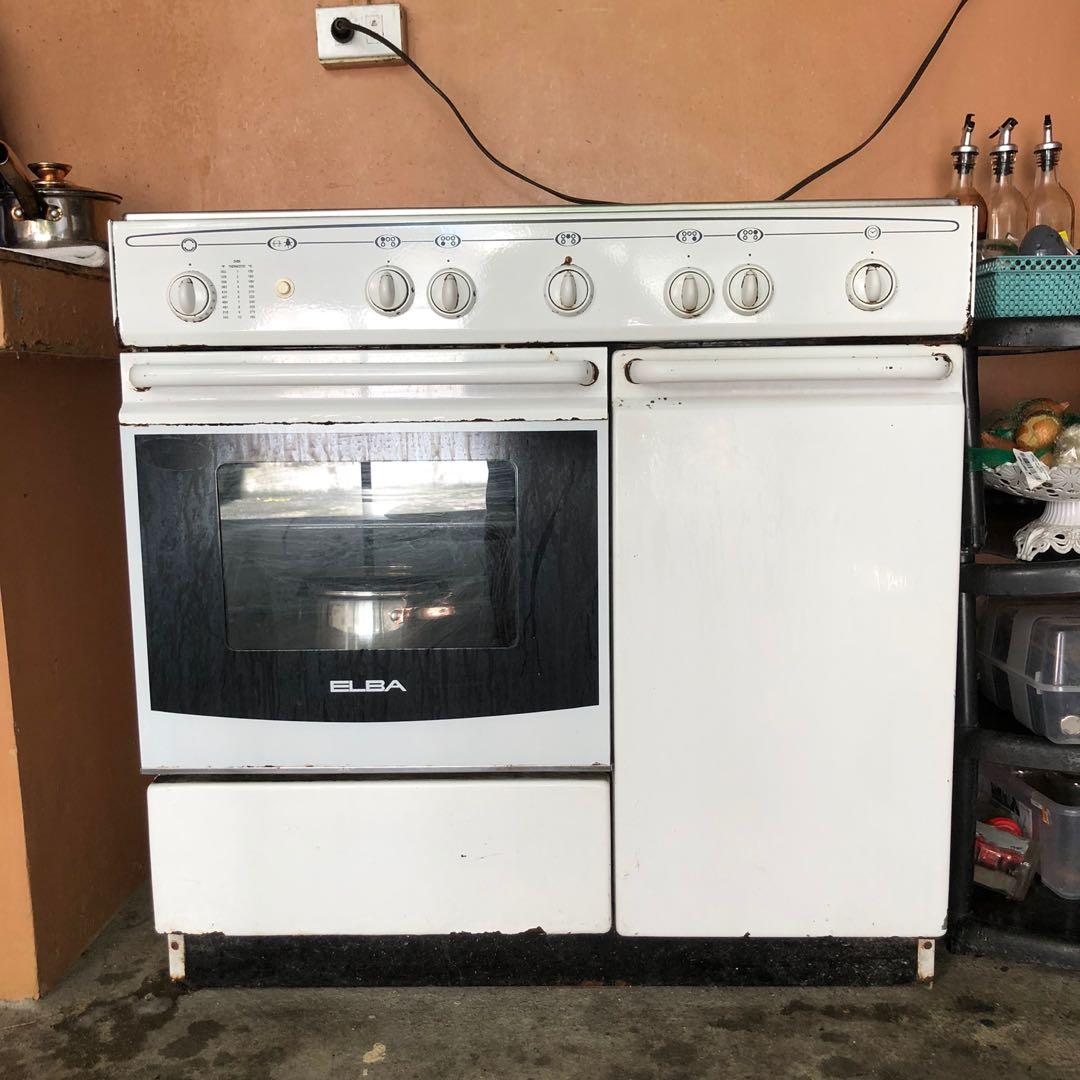 Elba Gas Range w/ Built in Oven, TV & Home Appliances, Kitchen