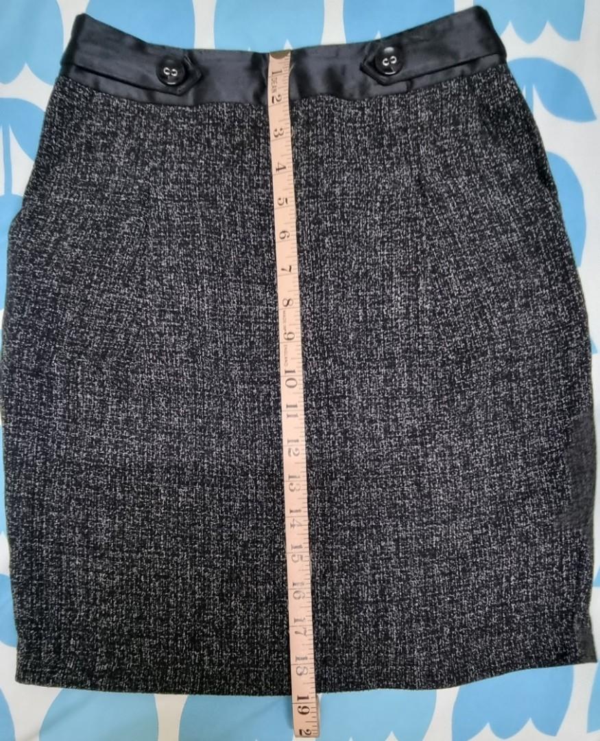 F F black skirt with pockets and zipper