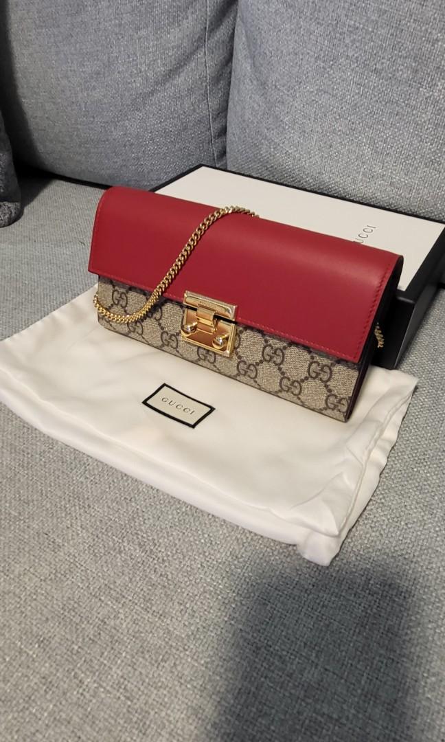 Gucci padlock store wallet on chain