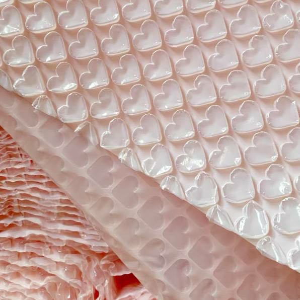 Heart bubble wrap, Hobbies & Toys, Stationery & Craft, Stationery & School Supplies on Carousell