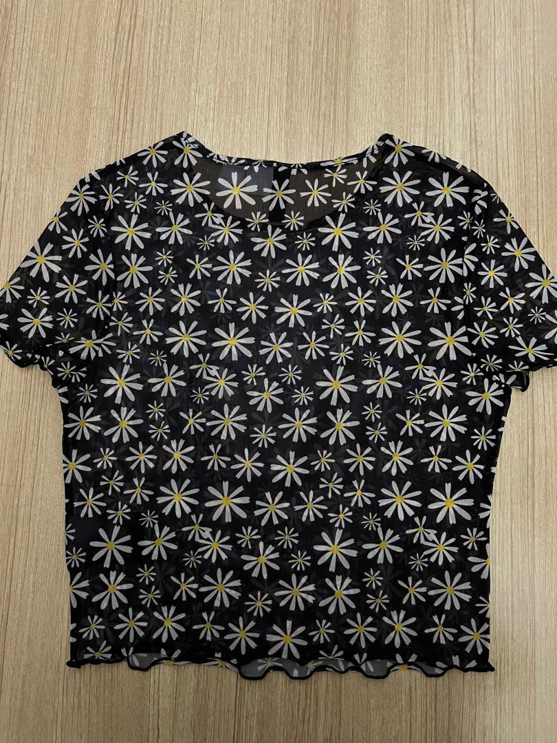 H M Lara Jean Top Women s Fashion Muslimah Fashion Tops on Carousell