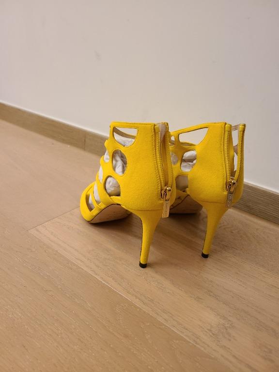 VINTAGE JIMMY CHOO REN 85 SUE size 37.5 Carousell