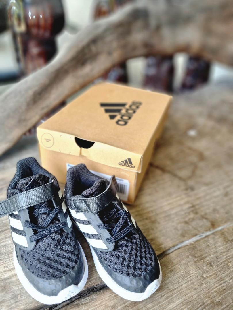 Kids adidas rapidarun online