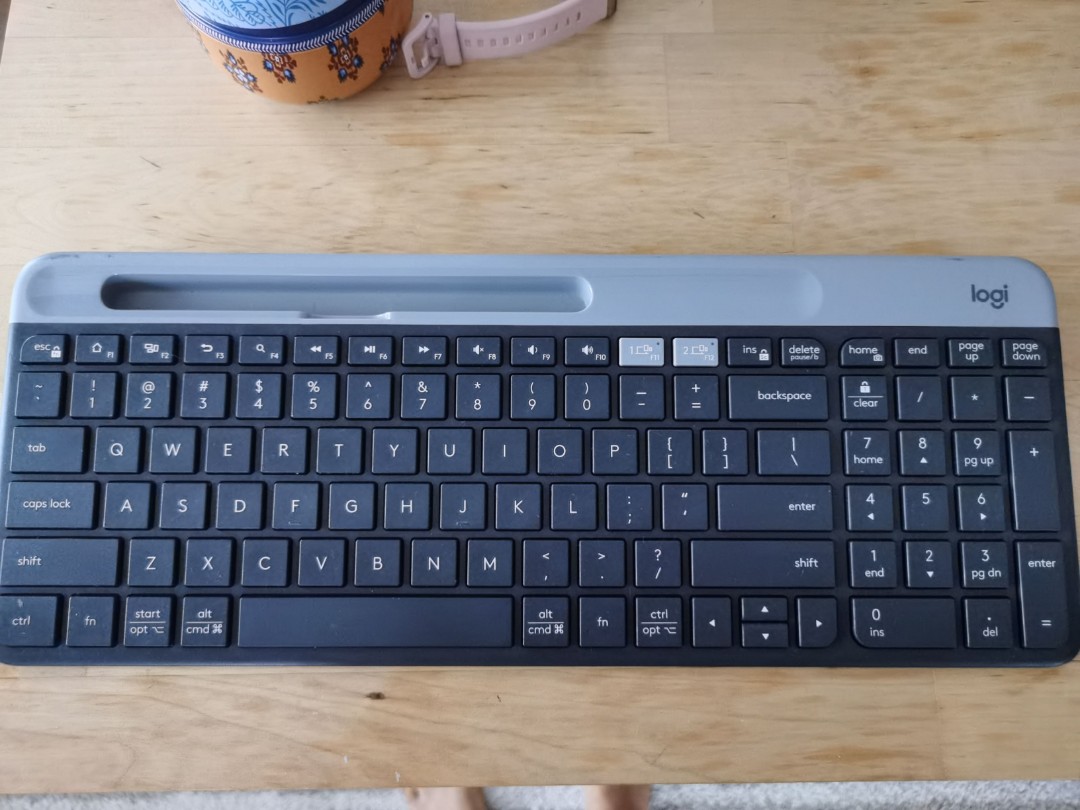Logi K580, Computers & Tech, Parts & Accessories, Computer Keyboard on ...