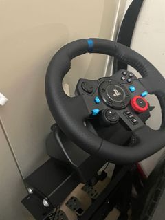 Logitech g29 with stand449917074266531840