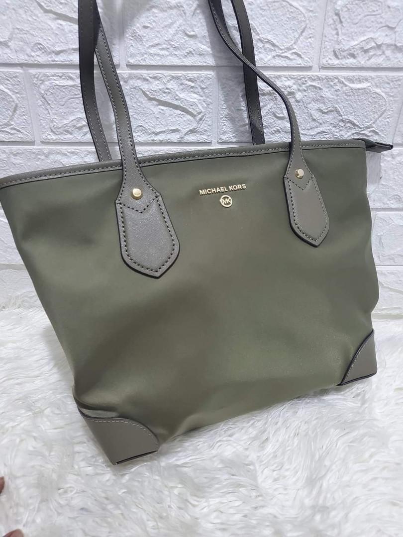 Michael Kors Eva Small Top Zip Tote Bag