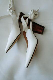 Mimco Neptune Pump shoes white leather