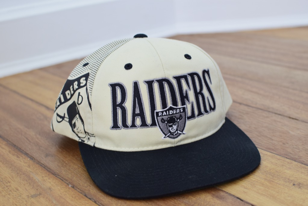 Mitchell & Ness NFL Raiders Vintage Collection Cap, Men's Fashion, Watches  & Accessories, Caps & Hats on Carousell