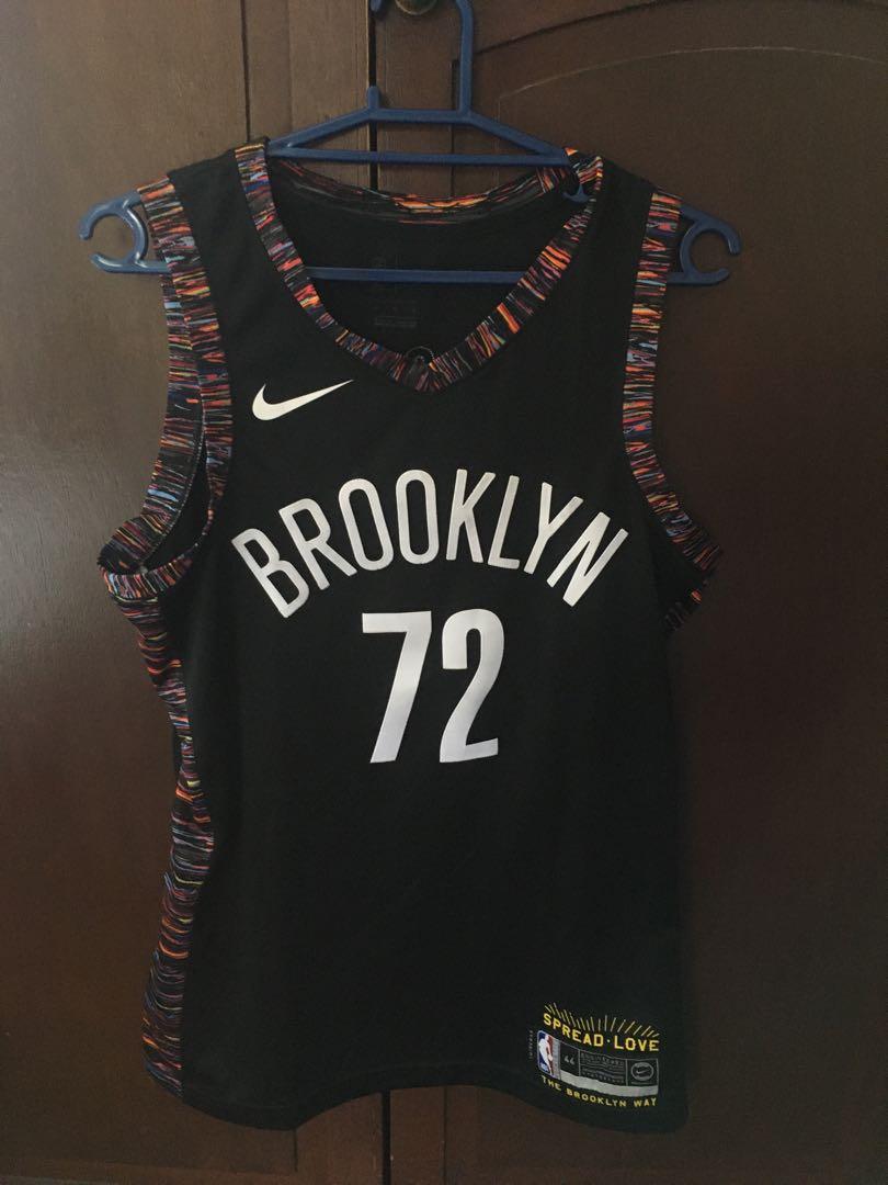 Buy the Nike Men Black Biggie Brooklyn #72 Jersey L