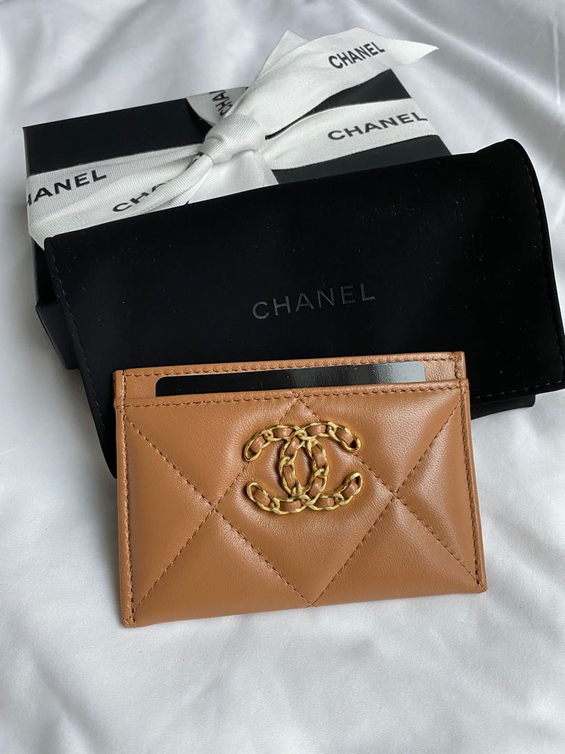 Chanel 19 Zip Card Holder, 21k Caramel Lambskin, New in Box