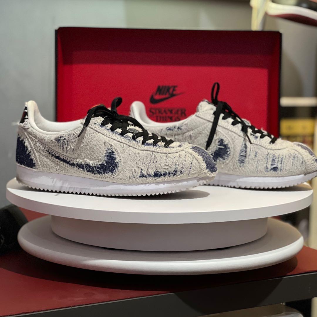 Stranger things 2025 shoes cortez