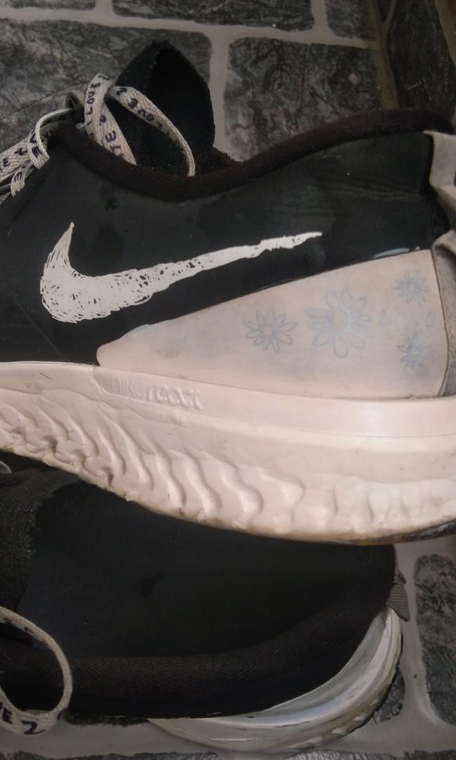 Nike odyssey react nathan hot sale bell
