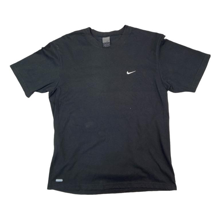 Nike mini logo t shirt store