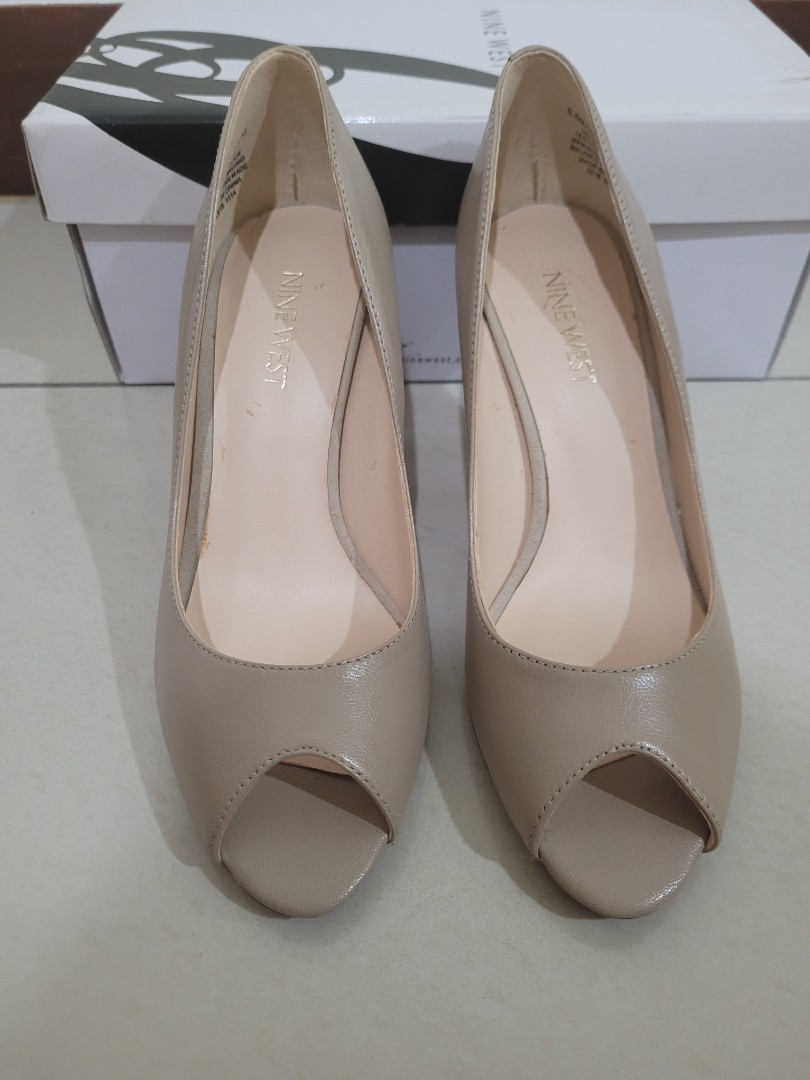 Peep toe cheap nine west