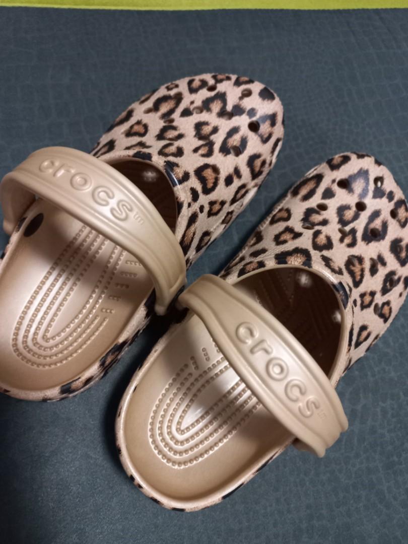 Original Crocs US Size 6 Wmns Adult Classic Leopard Print Clog