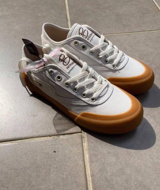 Vans all 2025 white indonesia