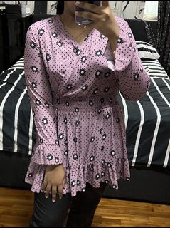 (Category: ) located in . Submitted by classyglitz (Listing ID 1167744625, Image 1). Description: .