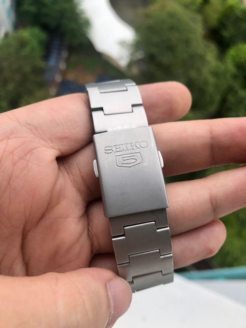 Seiko snk809 sapphire discount crystal