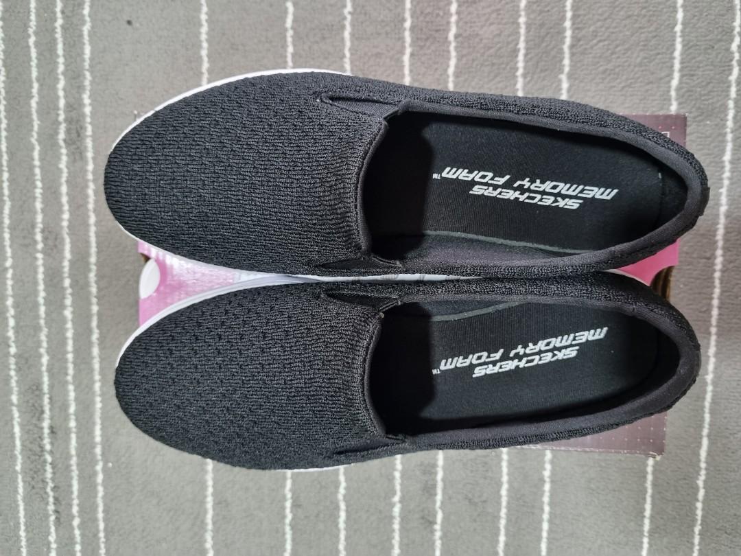 Skechers memory foam sale sales