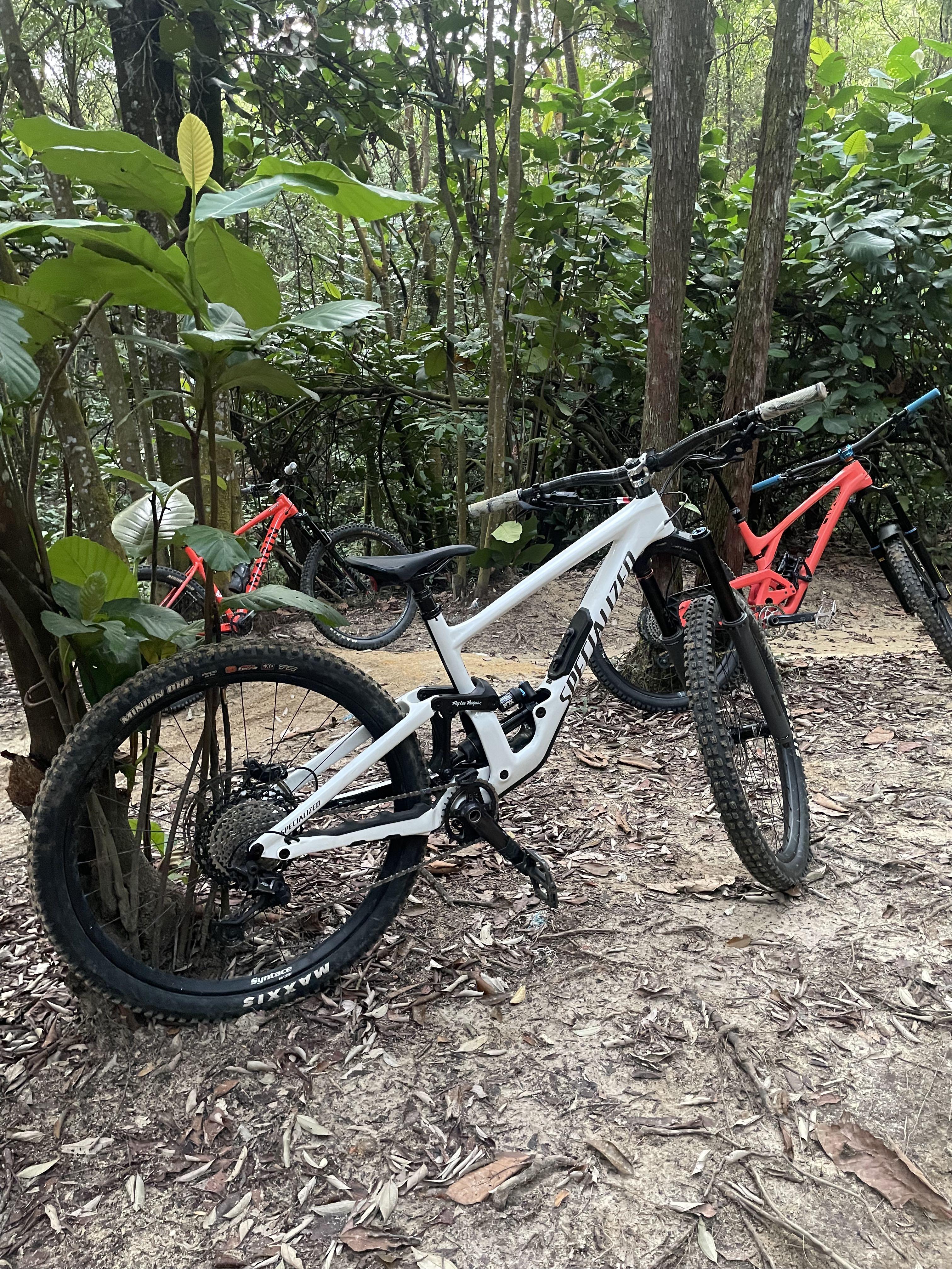 Enduro bike full suspension 2025