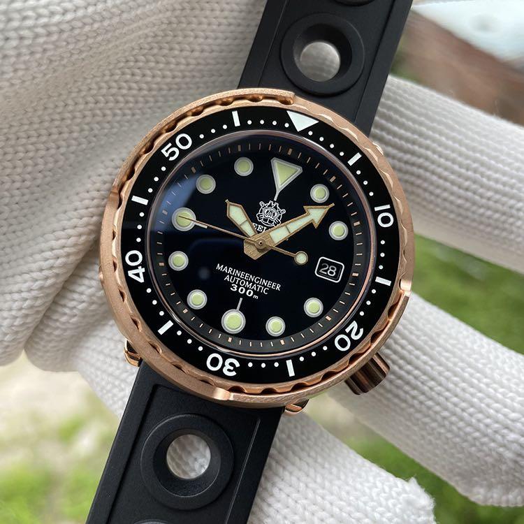 Homage Steeldive Tuna Review Steeldive SD1933 DJ Homage Automatic