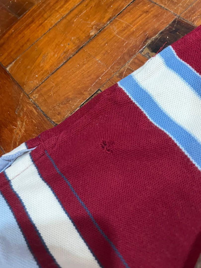 Tommy Hilfiger Polo (Category: Tshirts & Polo Shirts ) located in Quezon City. Submitted by dclutter_ph (Listing ID 1167662811, Image 3). Description: imported well used, has a small flaw (3rd photo).