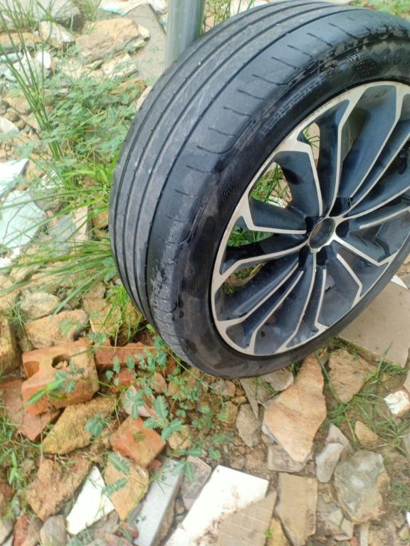 Toyota corolla altis rim 17