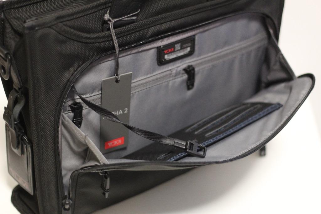 Tumi 26110d2 store