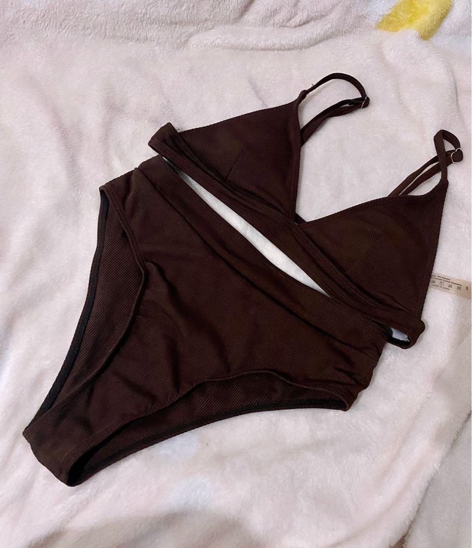 Two piece shein (Category: Bikinis & Swimsuits) located in Imus. Submitted by a_bys (Listing ID 1167747959, Image 1). Description: Used once ask pic for when worn best fits to small frame .