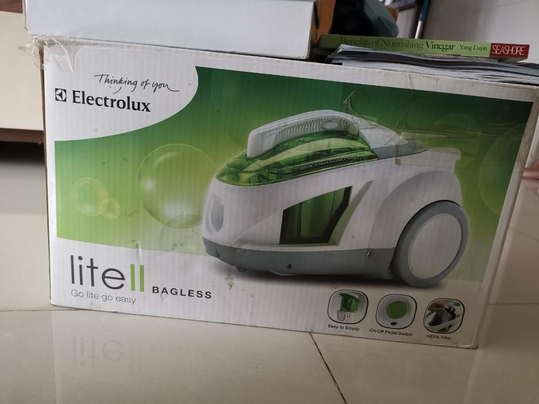 Used Electrolux litevacuum cleaner, TV & Home Appliances, Vacuum