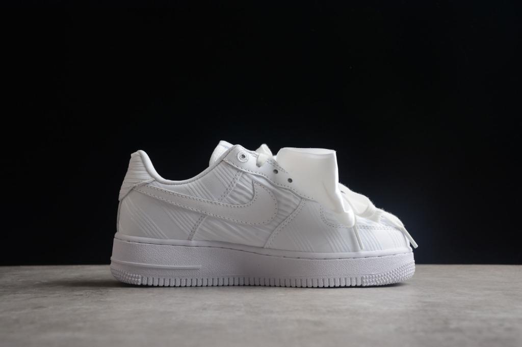 wmns air force 1 07 lx white bow