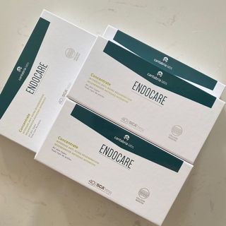 （分類：）位於 。 由 luxiewardrobe 提交（商品編號 1167873024，圖片 1）。簡介： 。