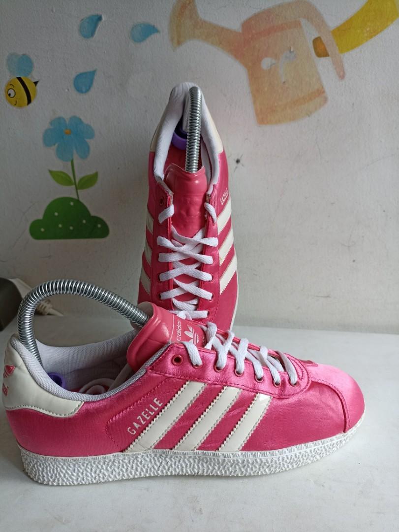 Adidas gazelle satin hot sale