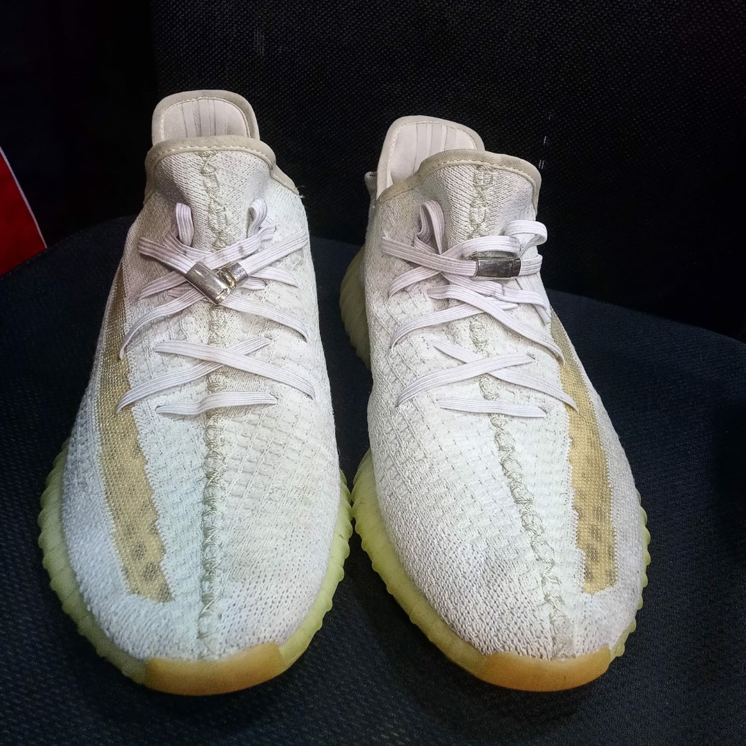 ADIDAS YEEZY 350 V2 HYPERSPACE, Fesyen 