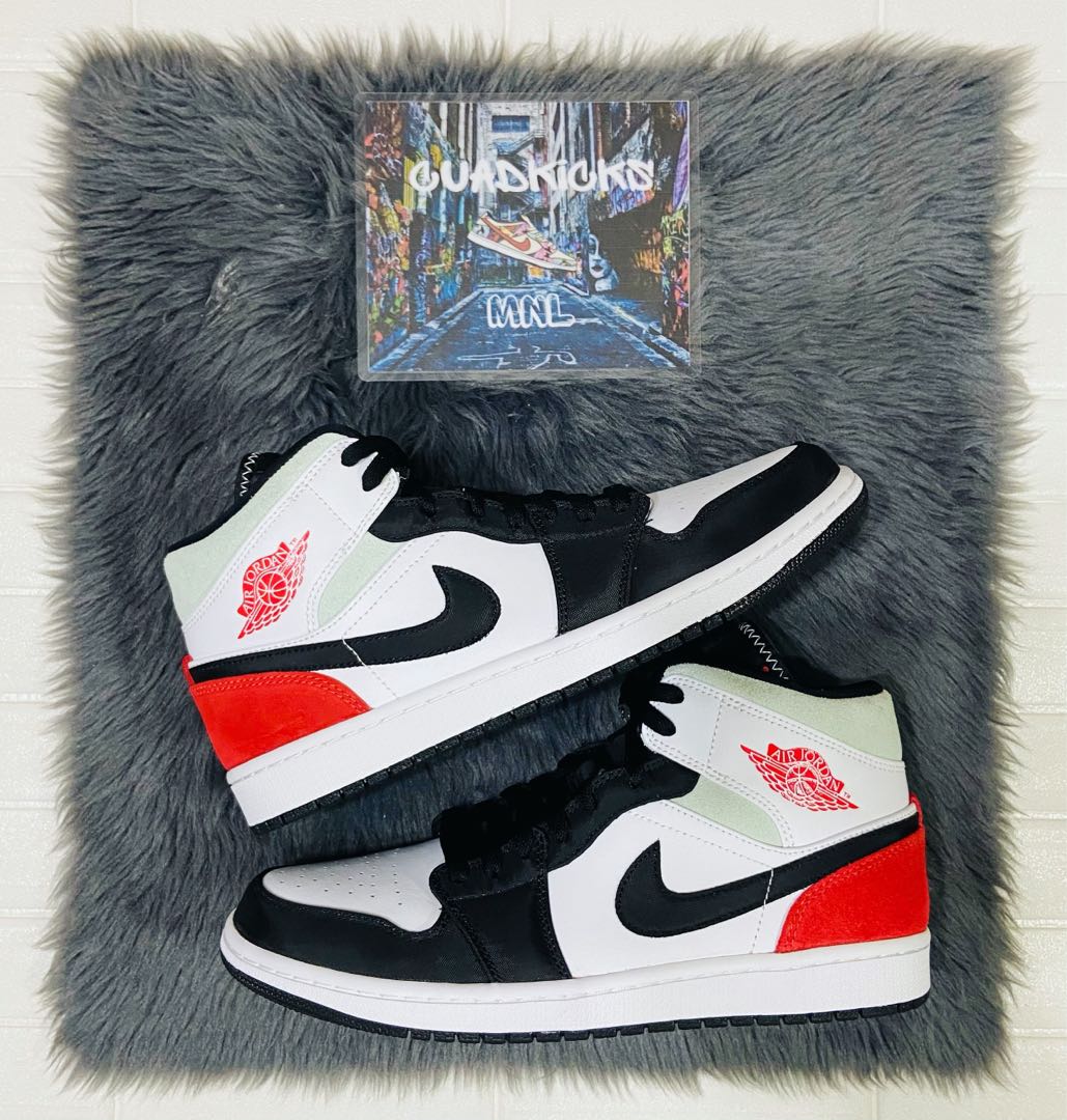 AIR JORDAN 1 MID SE RED BLACK TOE, Men's Fashion, Footwear, Sneakers on