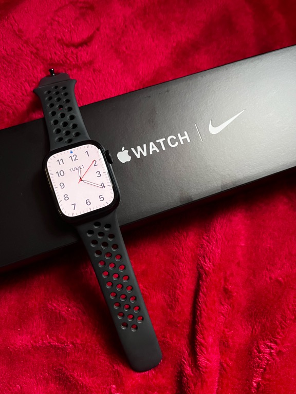 Apple Watch Nike Series 7 GPS, 41mm Midnight Aluminium Case with