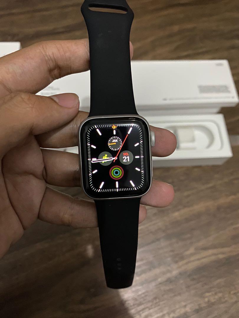 Apple watch series 4 ee clearance