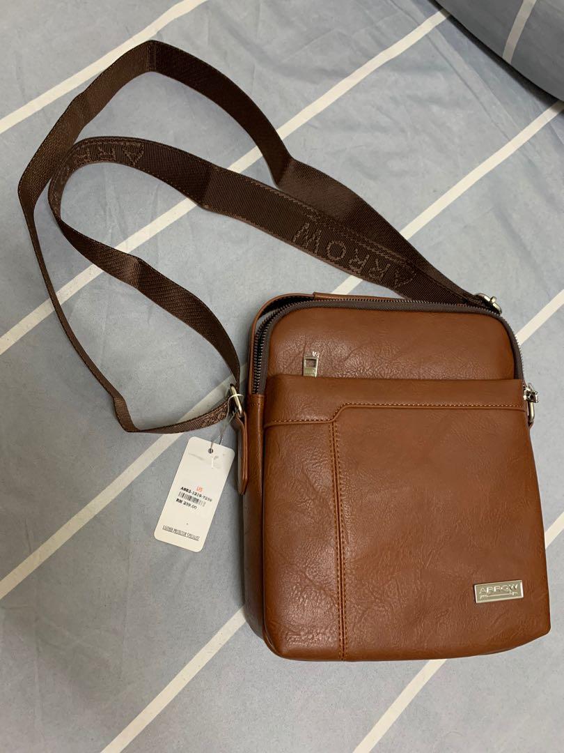 Arrow on sale sling bag