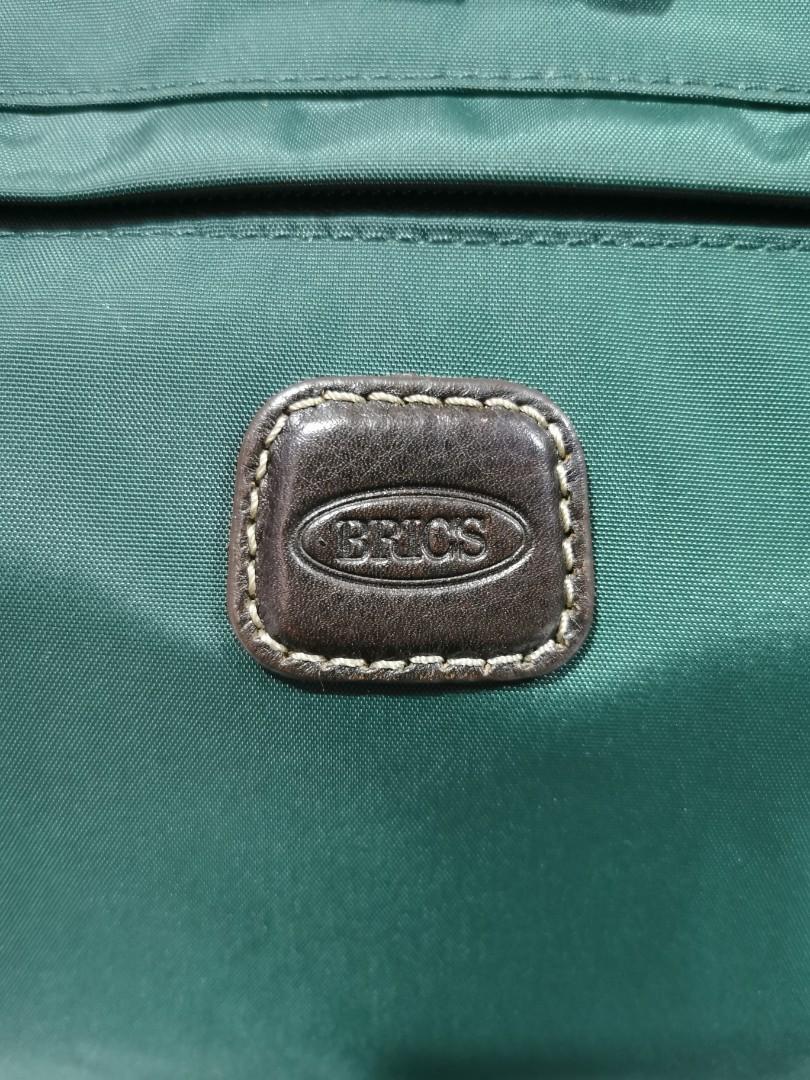 Authentic BRICS shoulder bag (Category: Luxury Bags & Wallets) located in Marikina City. Submitted by yourlittleshop25 (Listing ID 1167887891, Image 2). Description: Authentic BRICS shoulder bag - with detachable pouch - gold hardware - good for everyday use - condition:9/10.